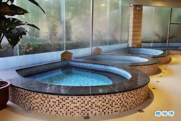 京东温泉度假村,京东第一温泉度假村