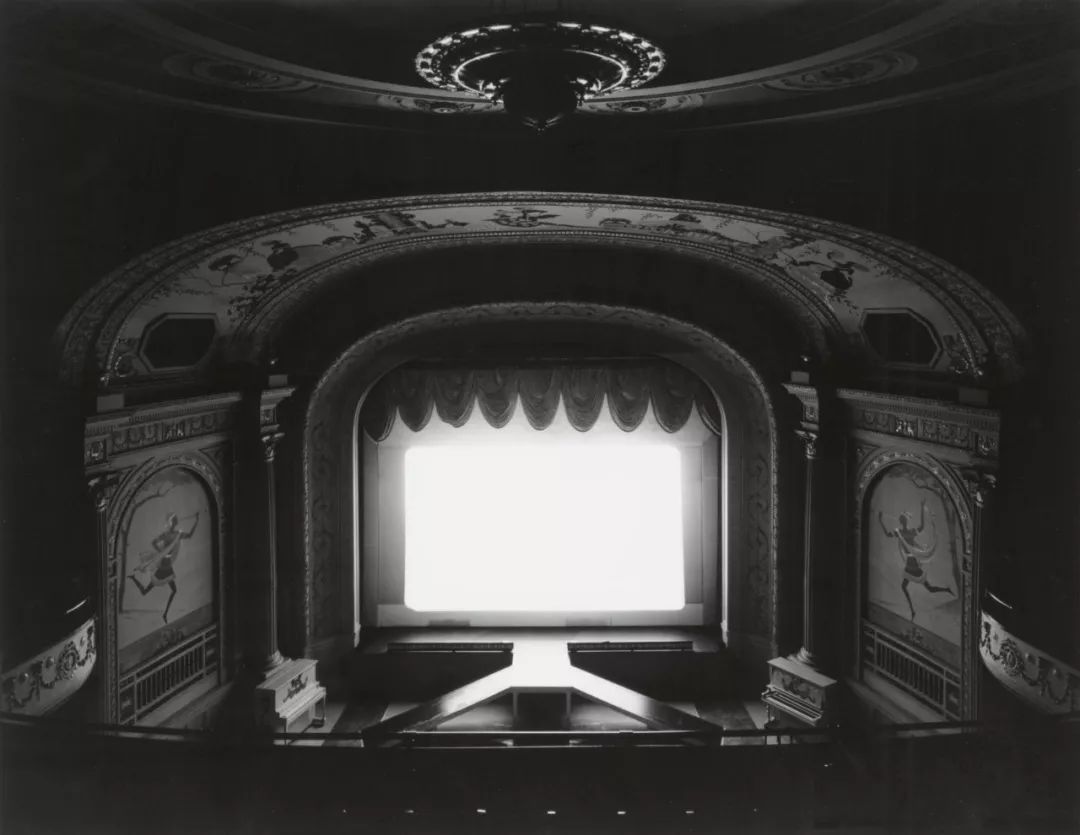 怎样在朋友圈晒自己的美照,假期出游美照秘诀