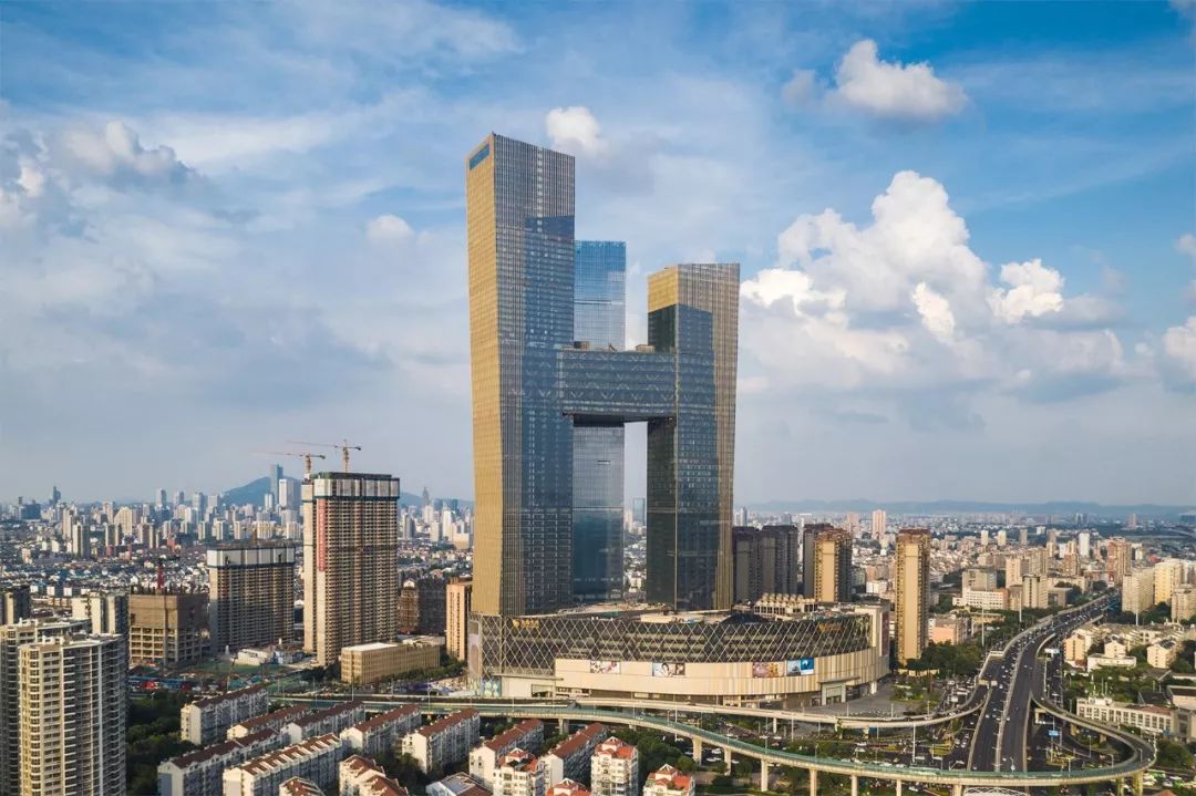 应天大街888号金鹰世界,建邺区应天大街888号