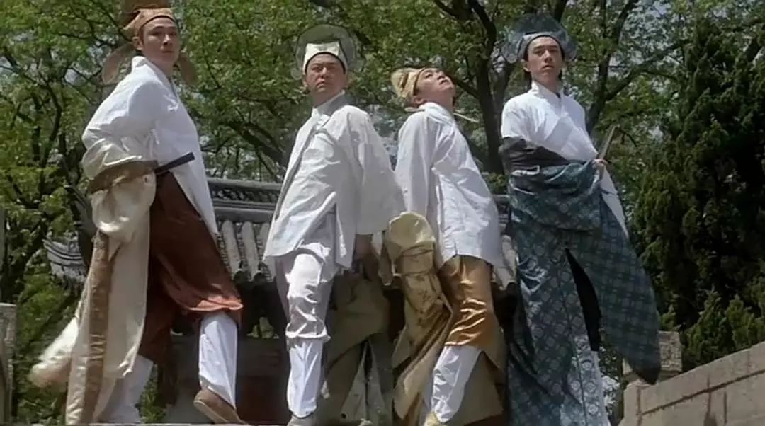 卡地亚限量窄版手镯,卡地亚新款手镯时尚减龄黄金