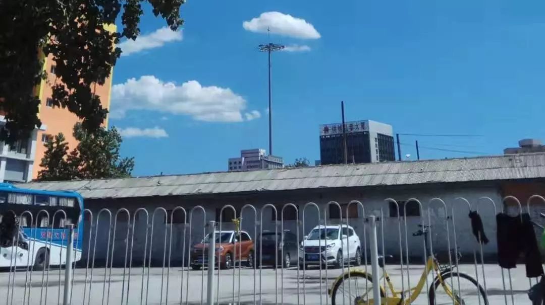 「我是他爸，我要救他！」这位父亲没退路，跑遍全国行家科室救儿子