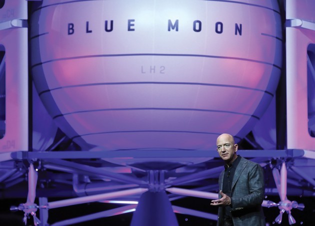 万字长文还原贝索斯：一个能够和*耐基卡**、洛克菲勒比肩的巨人