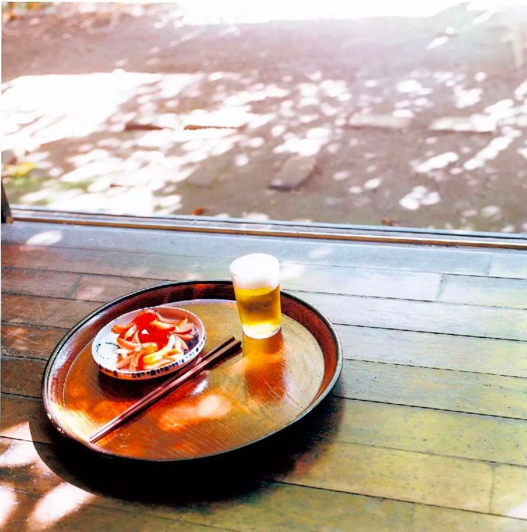 日本天皇是怎么吃海鲜,日本天皇吃什么饭