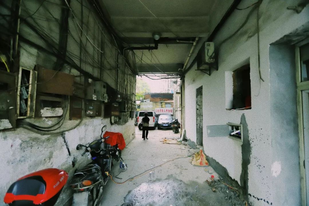 城市变迁见证者老照片,老照片见证历史的沧桑变化