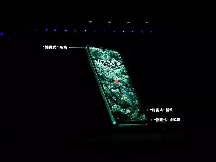 老罗在锤子发布会上做的事,老罗的锤子发布会完全版