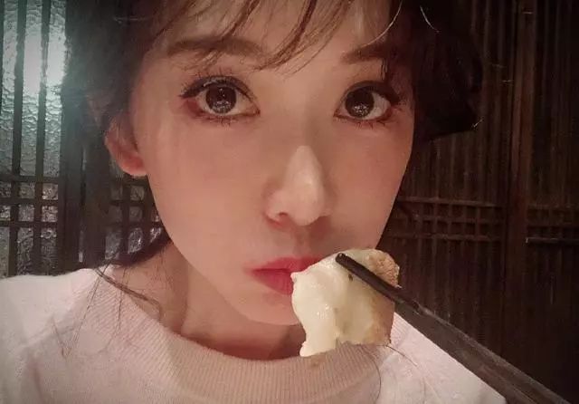 女神世纪婚礼引6亿围观，夫妻双双隐退洗手做汤羹？