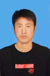 他们开车的，快把他们“揪”出来