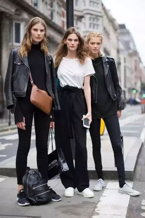 把护肤品穿在腿上是种什么体验？还能「显瘦10斤+超级保暖」