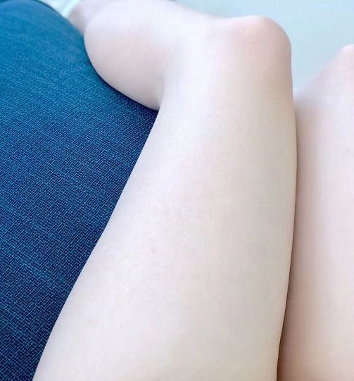 把护肤品穿在腿上是种什么体验？还能「显瘦10斤+超级保暖」