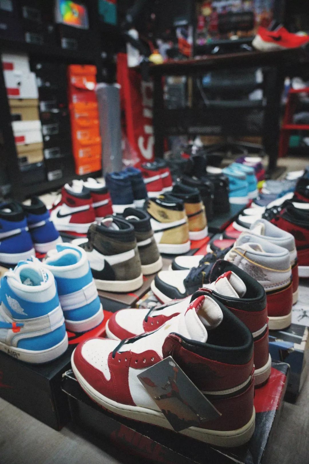 球鞋收藏家介绍球鞋背后的故事,球鞋爱好者的收藏与经历