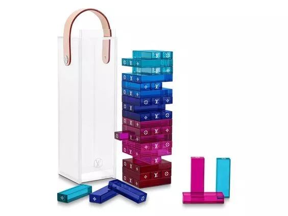 我竟然靠这些大牌的副业，过上了“奢侈品自由”的日子