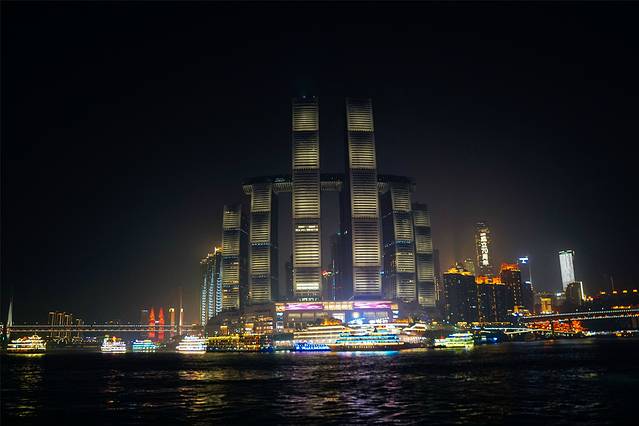 周末打卡景区特色美食推荐,热门旅游美食打卡胜地