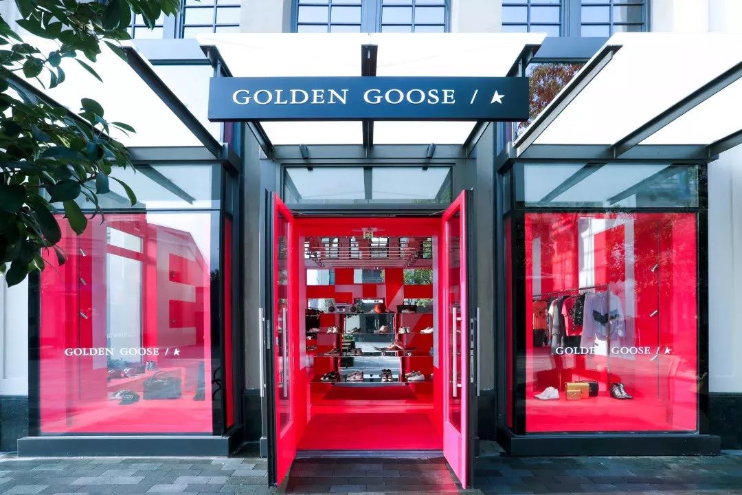 奥特莱斯吃美食,奥特莱斯为何那么火