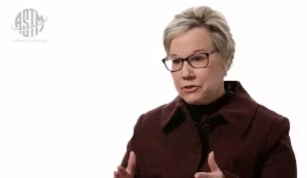 湿巾不要乱用,湿巾用不用酒精