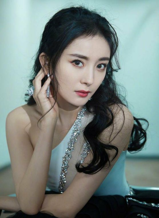 孙艺珍电视剧同款,孙艺珍电视剧穿搭