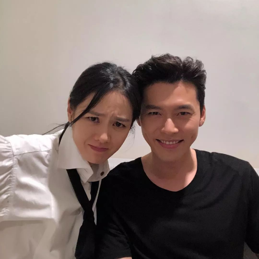 孙艺珍穿的真丝裙子,玄彬孙艺珍协商服装