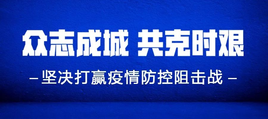 环卫工人一直戴着破旧口罩,给环卫工人送手套和口罩