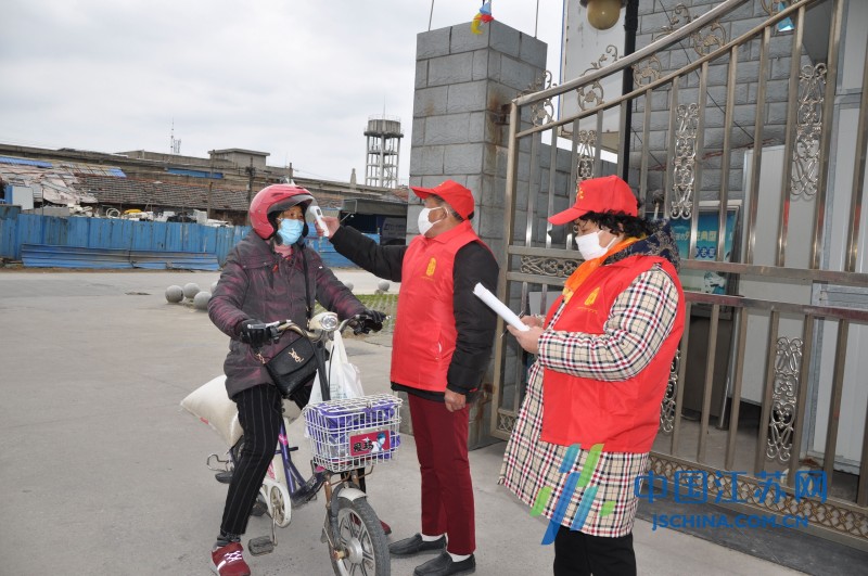 那一抹红照亮游子归家路,那一抹红惊艳了众生