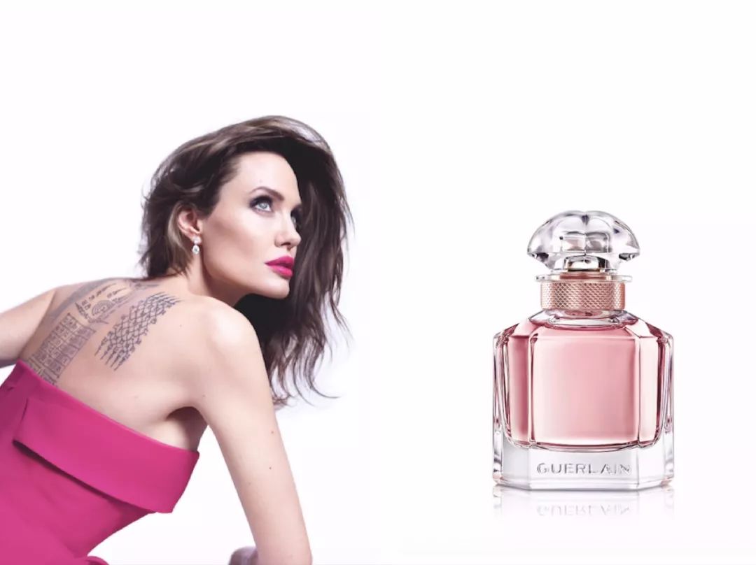 2020年是个特殊的情人节,特殊的情人节我们一起度过