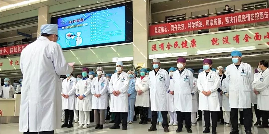 青阳镇：冲锋“疫”线，筑防疫“铜墙铁壁”