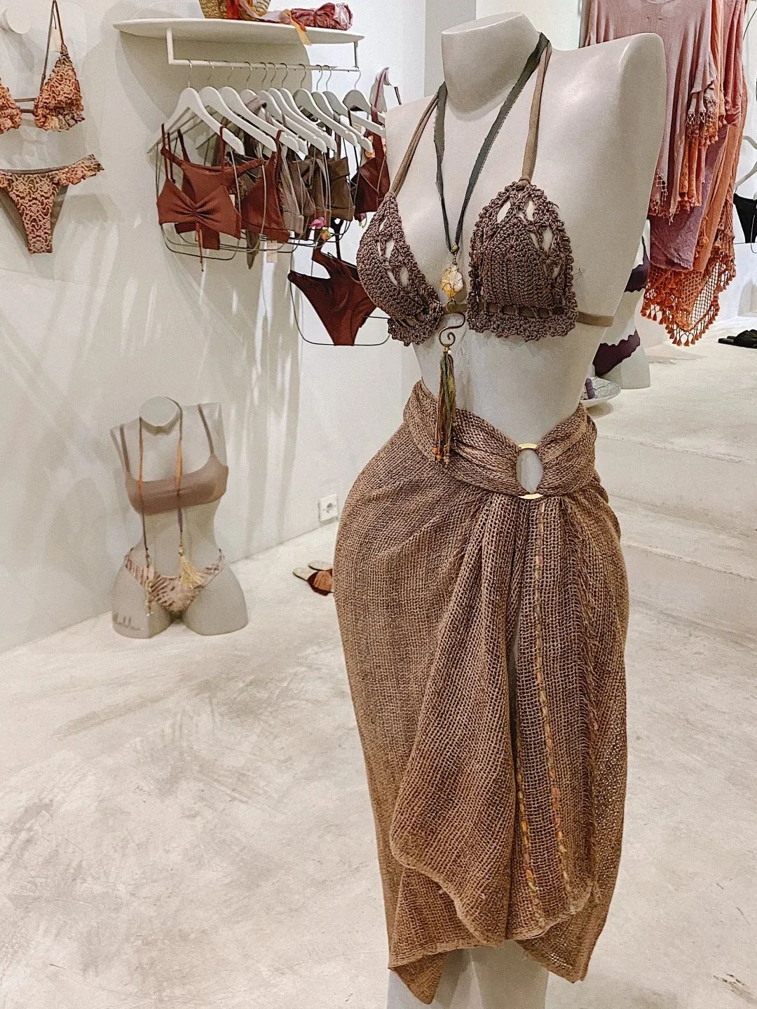 巴厘岛哪里买衣服好看女生,巴厘岛哪里能够买到便宜的衣服