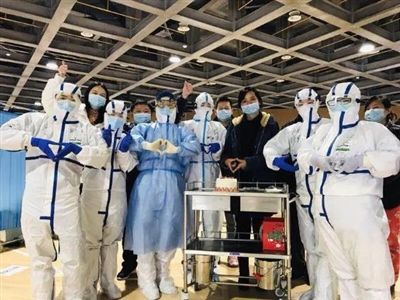 青海疫情期间的暖心故事,西宁医护人员抗击疫情视频