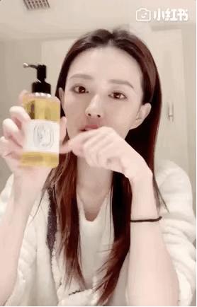 精致女生的浴室该什么样？看了她的囤货我懂了...