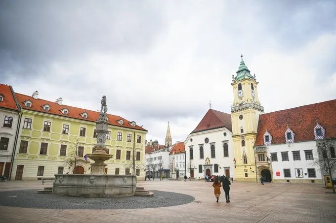 布拉迪斯拉发旅游,布拉迪斯拉旅行攻略