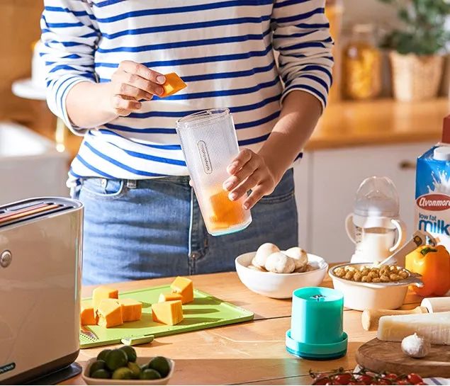 摩飞榨汁杯免费换新 (摩飞榨汁杯和气泡榨汁杯)