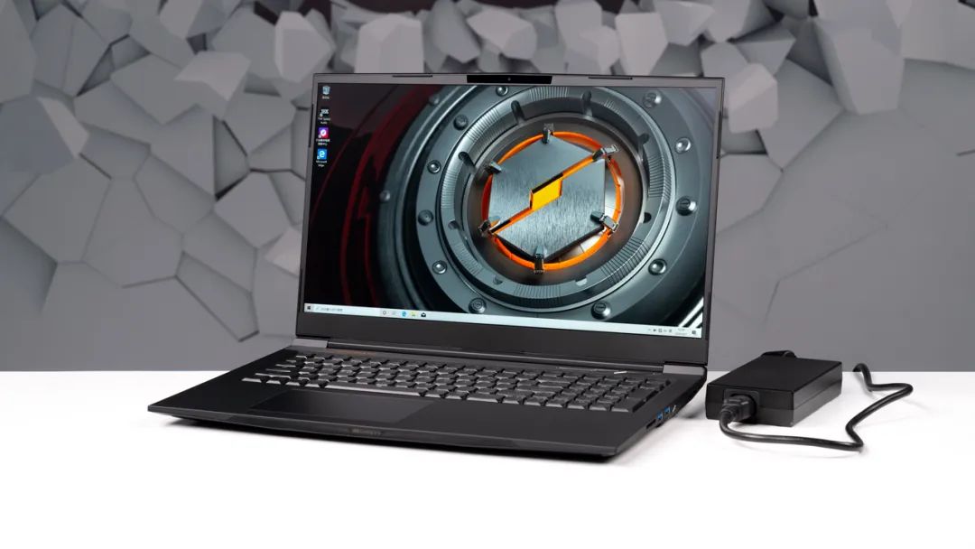 增强游戏本散热的双刃剑,聊一款散热压力增大的游戏本