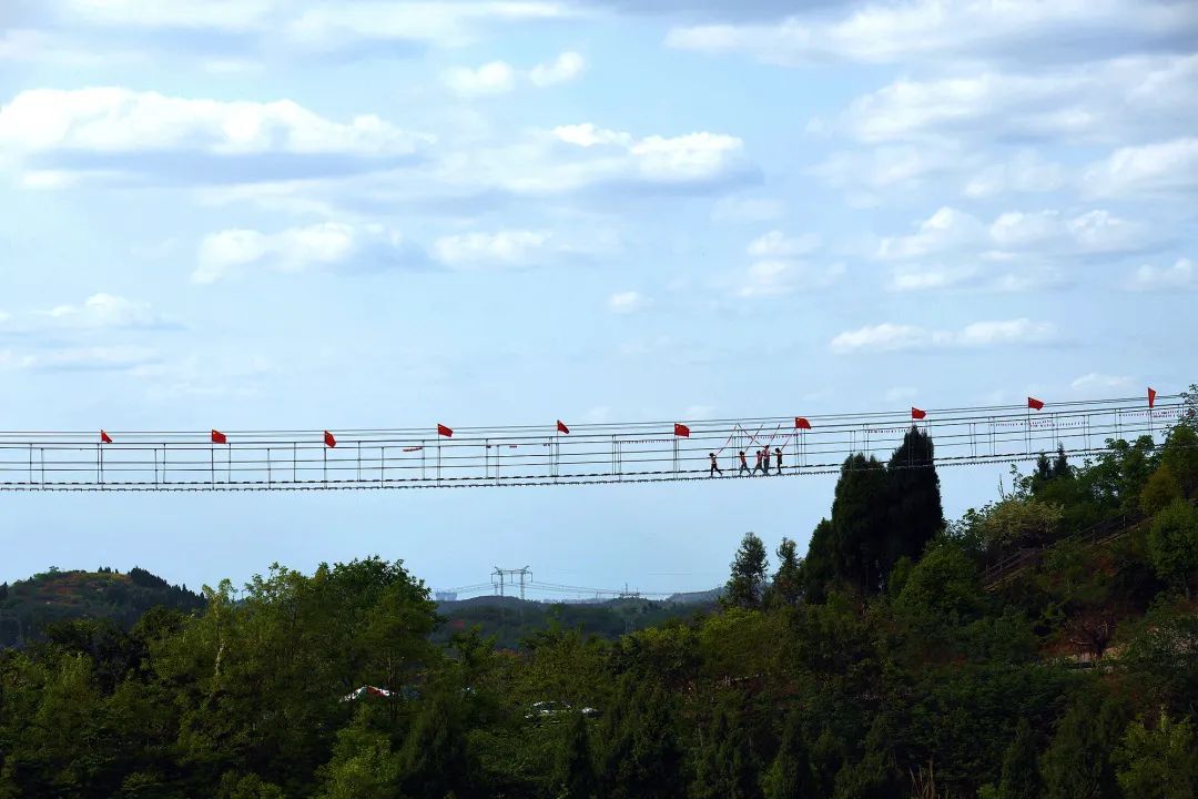 成都一日游打卡必备,成都网红打卡景点一日游