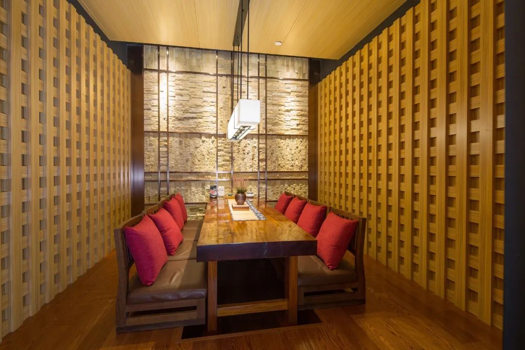 鐩哥害520缇ゆ槦鐩涘吀鏅氫細,鐩哥害琛″北