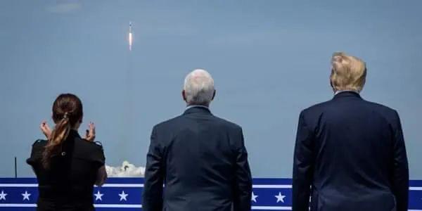 马斯克spacex火箭回收是载人嘛,马斯克称spacex星际飞船或将首飞