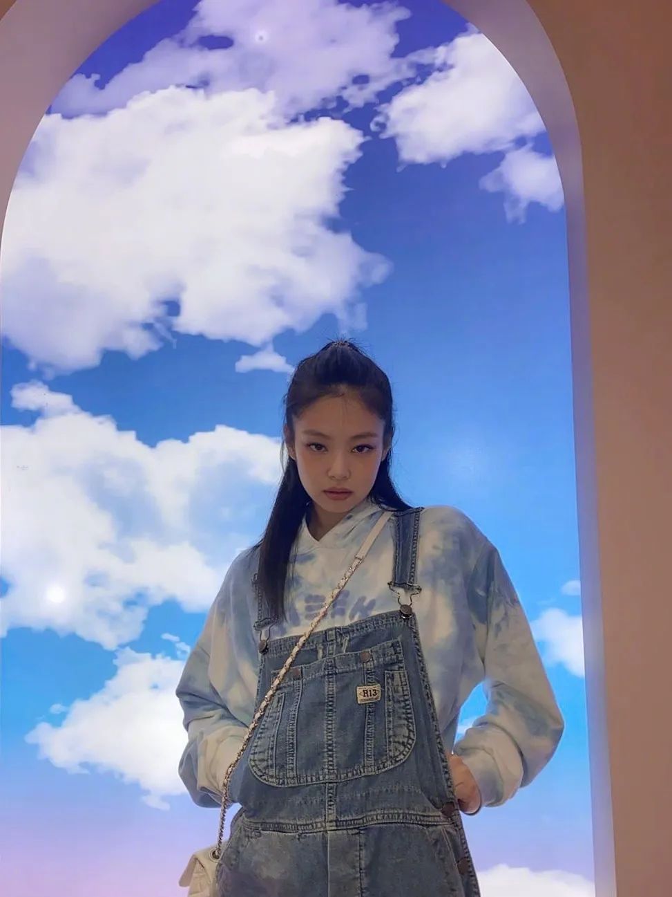 不仅只有少女感！原来背带裤也有两幅面孔？