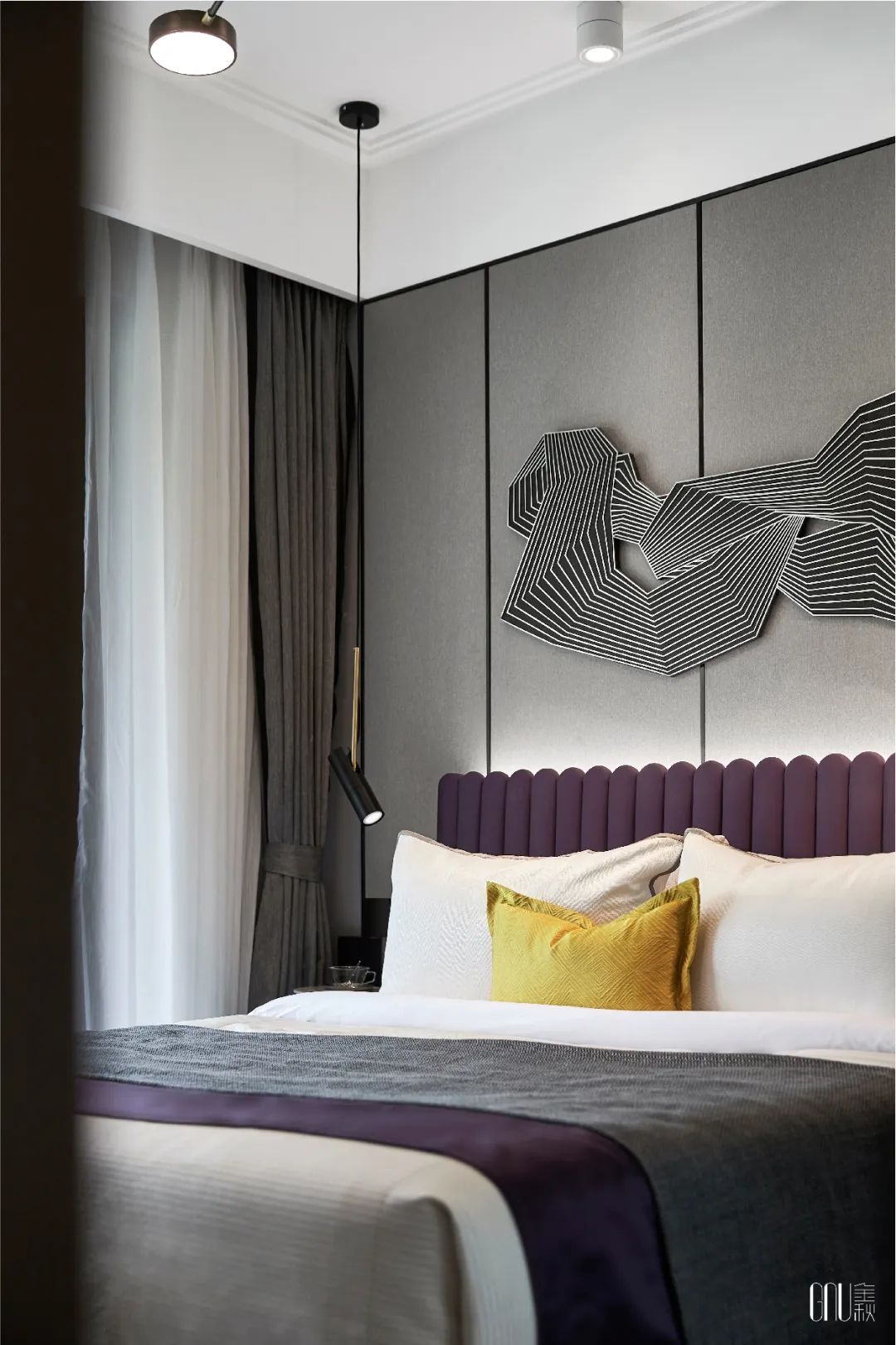 99平方现代轻奢样板房,金秋装修风格图片