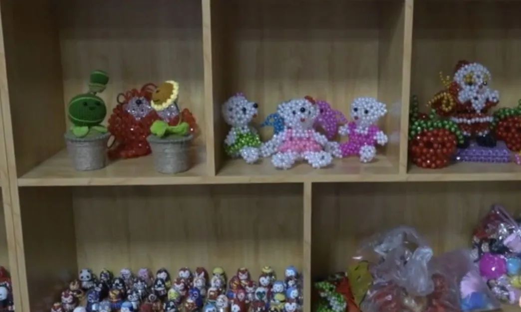 有正式工作的残疾人国家有补贴吗,国家二级残疾人能够做什么工作