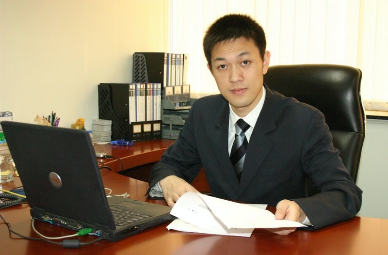 曾经汽车圈最惨的人现在手握上百亿现金流佩服