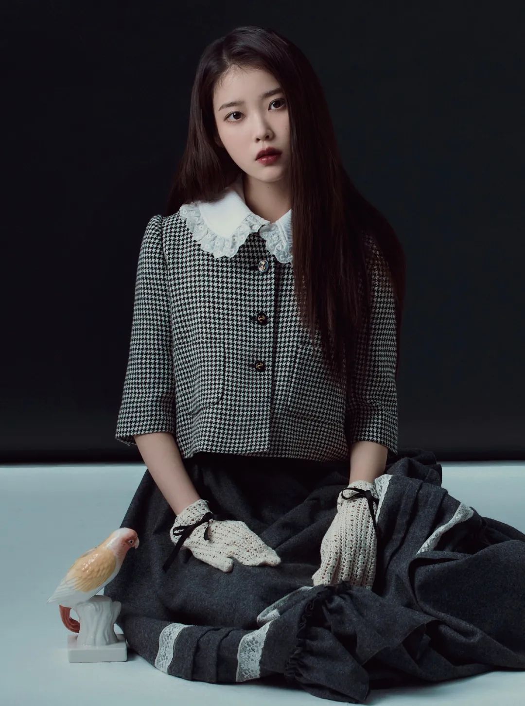 iu李知恩跳舞火的视频daybyday,iu李知恩歌曲blueming完全版在哪听