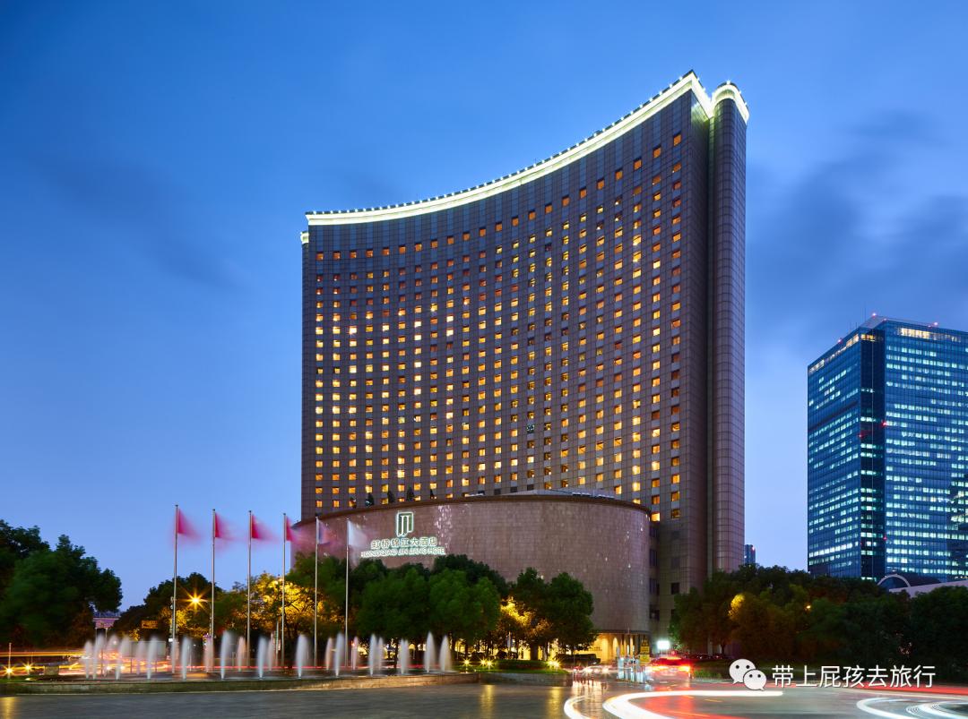 听说没解禁的你们在等上海大促，大波的酒店美食，这就来了