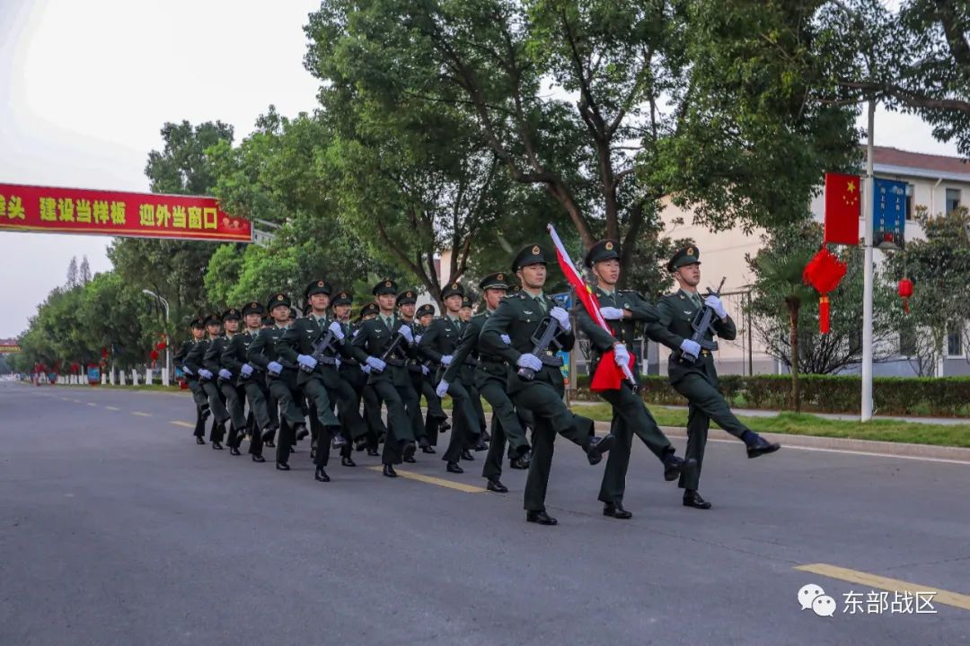 歌唱祖国升旗军乐团,歌唱祖国升旗2008