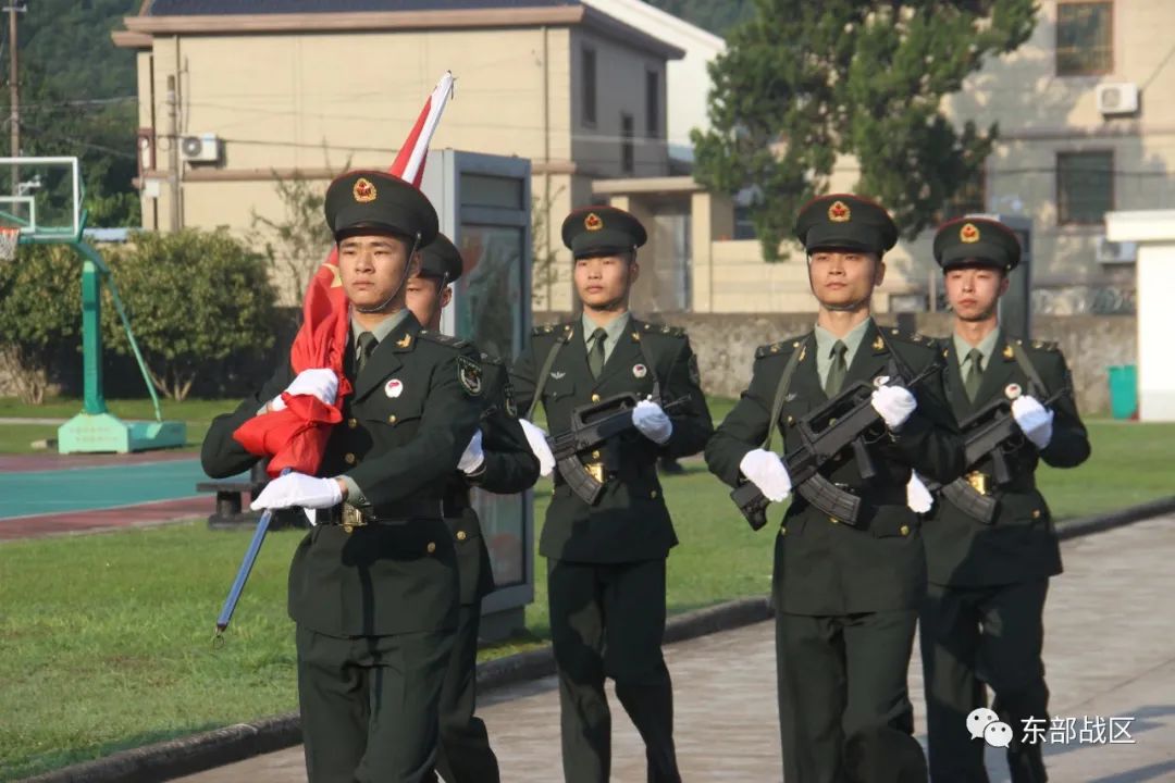 歌唱祖国升旗军乐团,歌唱祖国升旗2008