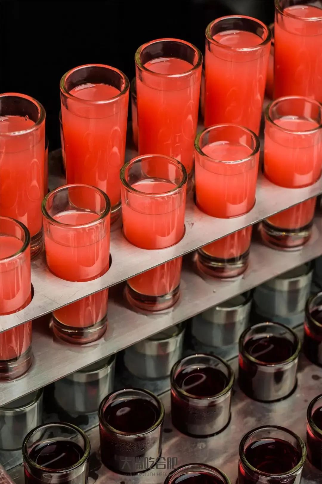 代金券无限叠加！凭斗酒火爆成都的「深夜酒馆」，国潮新风炸翻老报馆