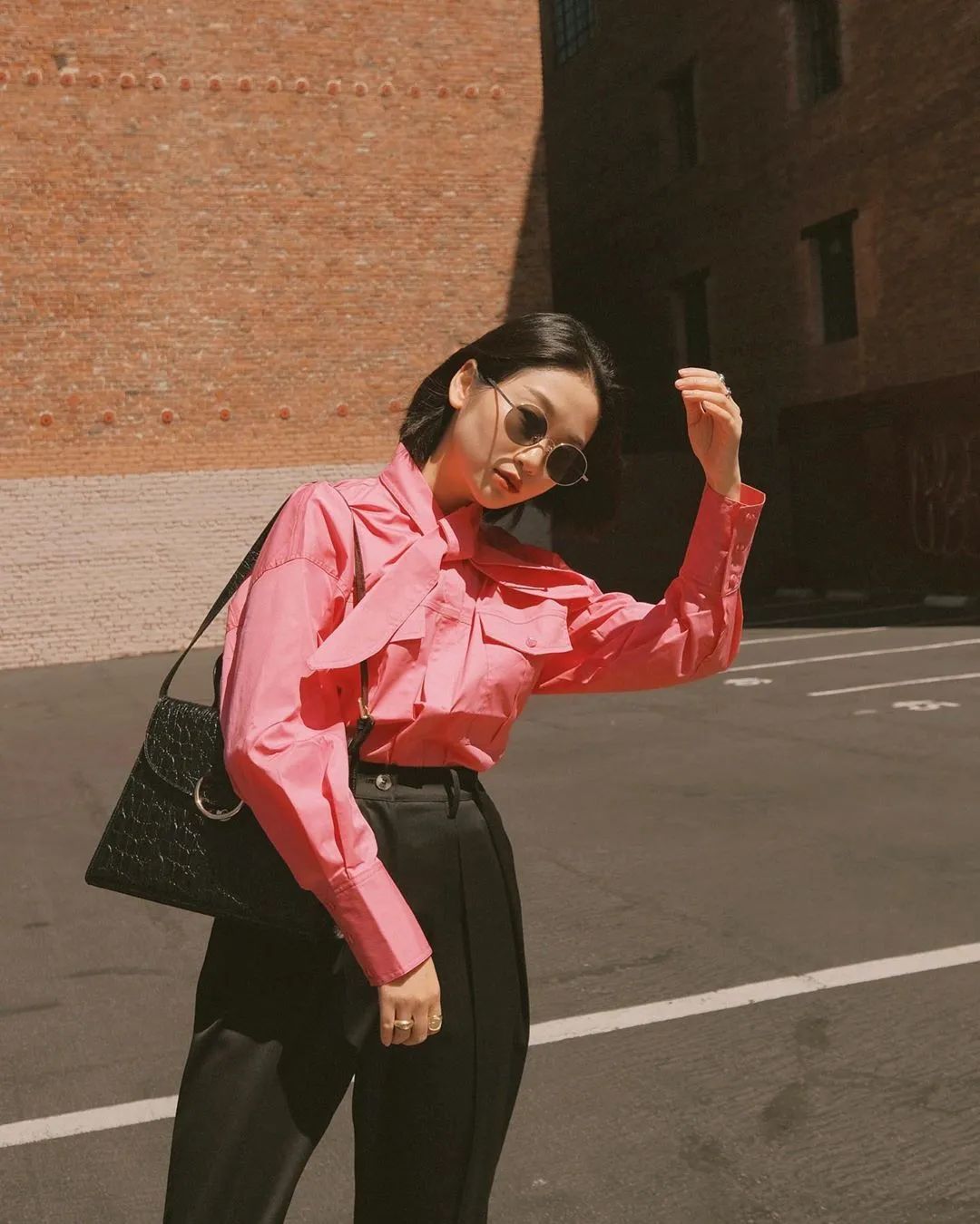 梨形身材亚裔穿搭,身材娇小怎样穿出高端大气上档次