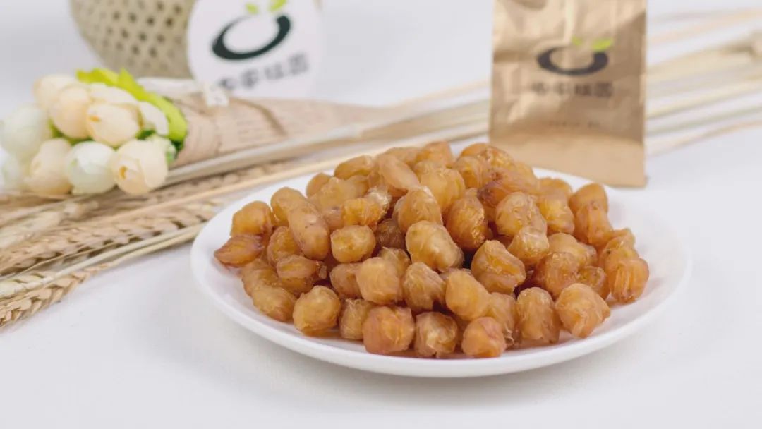 从退役女兵到企业老总，再到村*党**总支部书记，她如何开始新的征程？