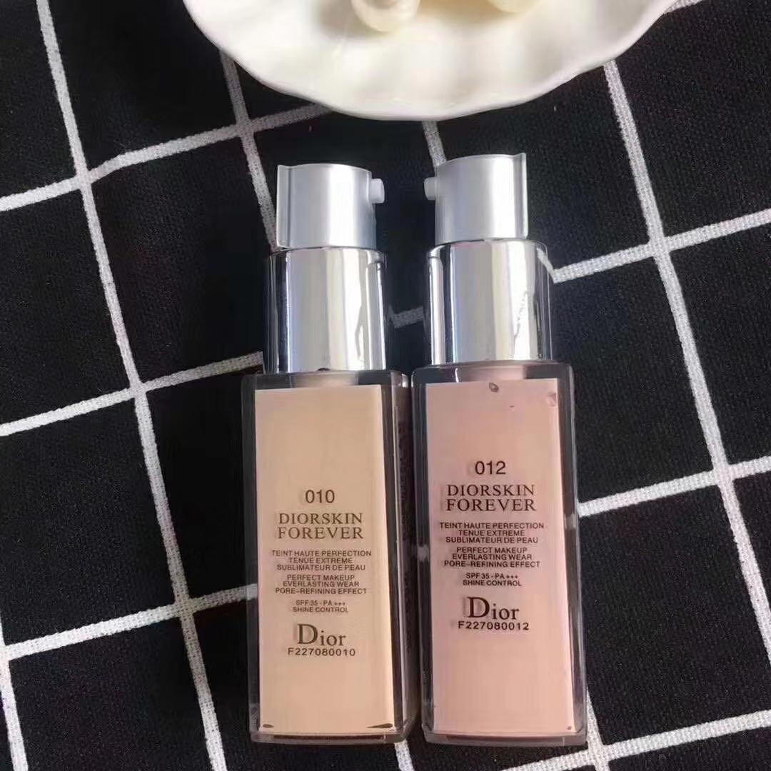 百元也能够买奢侈品,国内专柜版和海外直采哪个好