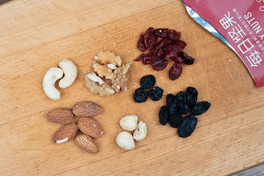 开XXXL号卖场，盒马X会员店打得过山姆、Costco吗？