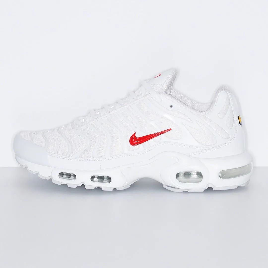 lv和airforce1联名第一次亮相,lv和nba联名棒球服