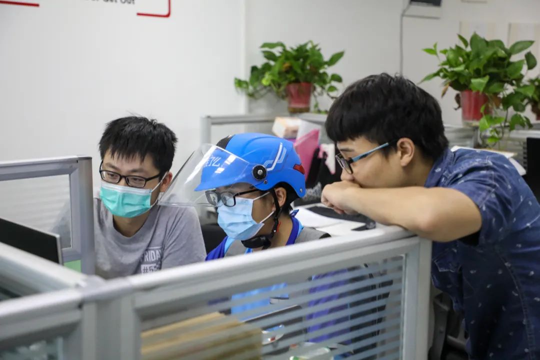 程序员男格子衫,程序员正装格子衫