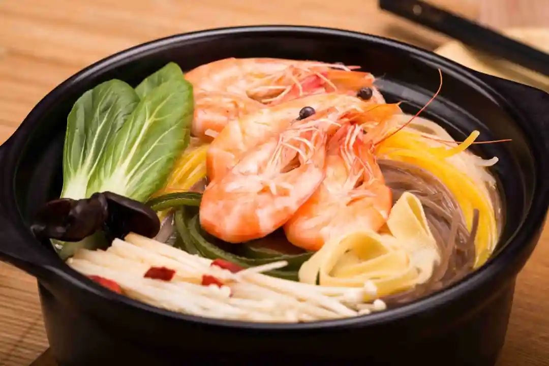 厨房老司机的秘诀！热的均匀、煮肉易烂、炖菜入味的高颜值砂锅，一锅带你重温儿时美味