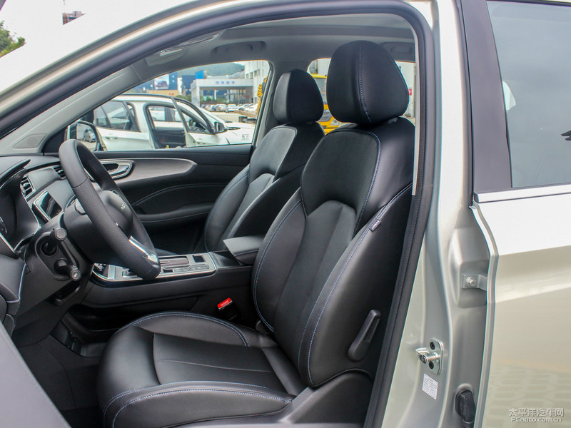 30万出头质感功能都配齐的suv推荐,给生活加点智家用主流智能suv推荐